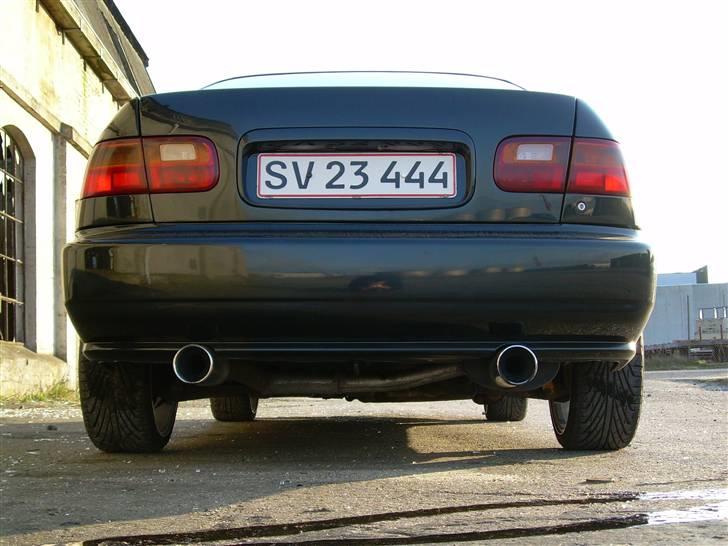 Honda Civic 1.6ESi VTec (solgt) billede 4