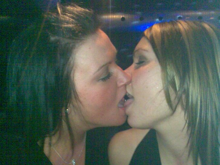 VW Lupo 3L - En aften i byen sammen med damen og hendes veninde........................ :-) billede 8