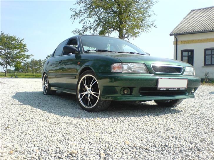 Suzuki            Baleno 1.6 GLX billede 1