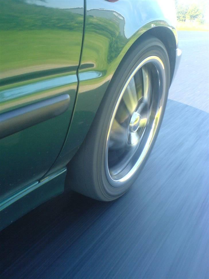 Suzuki            Baleno 1.6 GLX billede 10