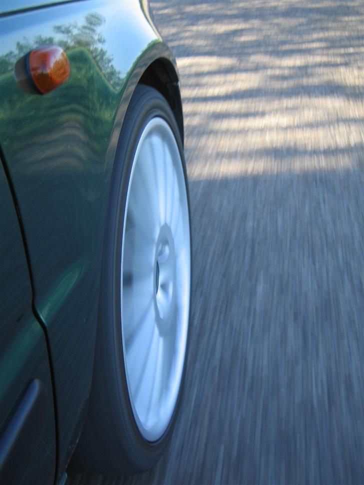 Suzuki            Baleno 1.6 GLX billede 11