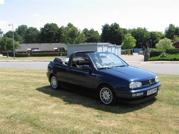VW Golf 3 Cabriolet Bon Jovi Billeder af biler Uploaded af Jacob C