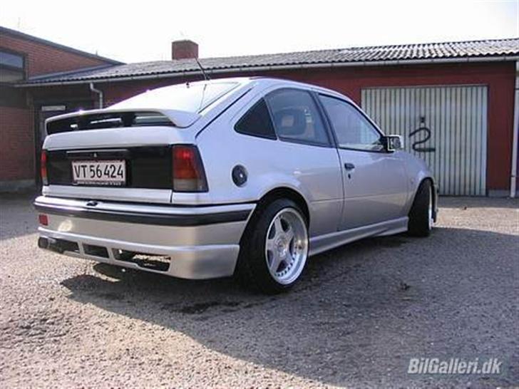 Opel kadett gsi 16v (solgt) billede 3