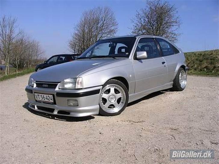 Opel kadett gsi 16v (solgt) billede 14