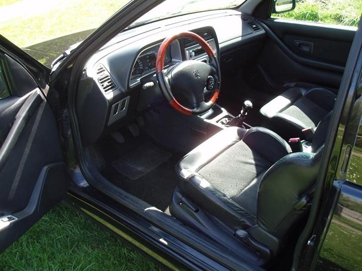 Peugeot 306 GTI - Del-læderkabine billede 8