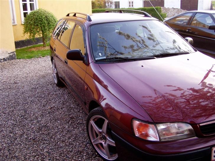 Toyota carina e solgt billede 10