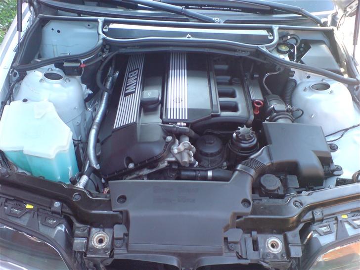 BMW 328i Solgt billede 5