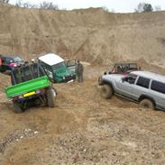 Toyota landcruiser hj 61