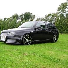 VW Golf 3 TDI *SOLGT*