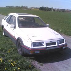 Ford sierra xr4i 2,8i v6 død