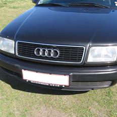 Audi 100 2.8 V6