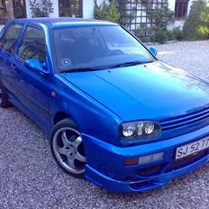 VW GOLF III (SOLGT)