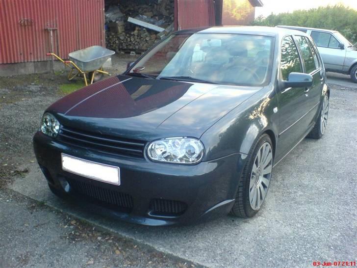 VW Golf4 1,9TDI 90HK (Solgt) billede 2