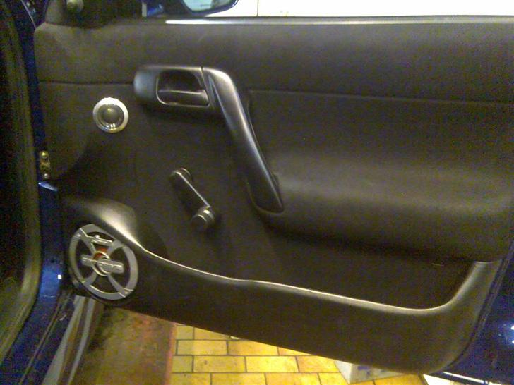 Skoda Felicia 1,6 glx(SOLGT) - Plastic og dørbeklædning malt sort billede 11