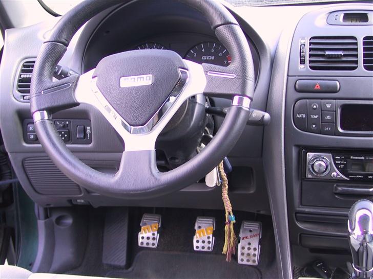 Mitsubishi Carisma - momo rat billede 9