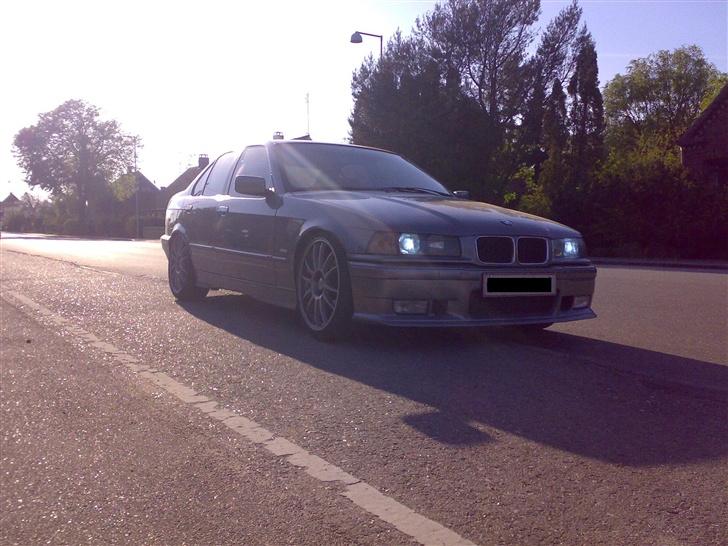 BMW 320i - E-Godkendt xenon skal der til :) billede 6