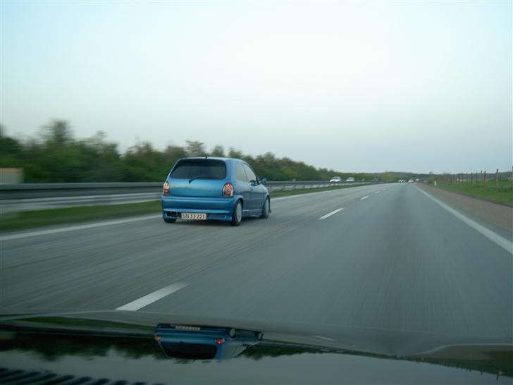 Opel Corsa B Sport -- Solgt - Synd det stadig er vinter fælgene, men alu´erne var ved at blive lavet om billede 11