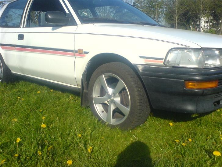 Toyota corolla E90 billede 4