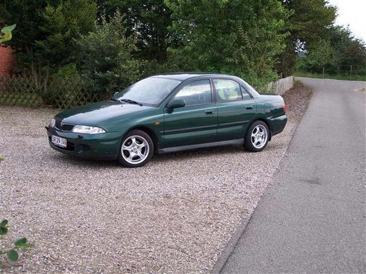 Mitsubishi                   Carisma billede 2