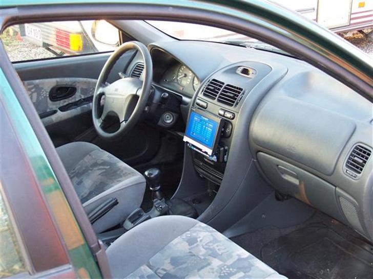 Mitsubishi                   Carisma billede 9