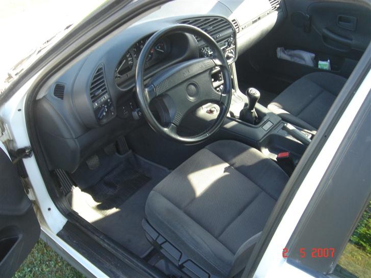 BMW E36 316i SOLGT billede 5