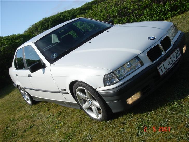 BMW E36 316i SOLGT billede 7