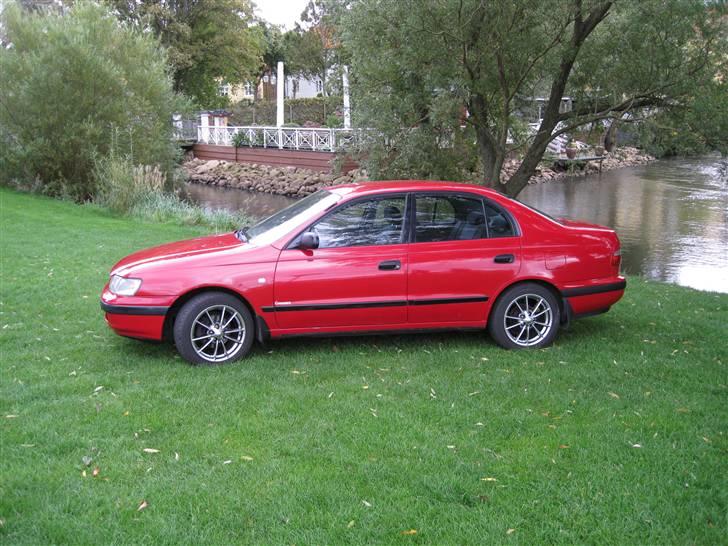 Toyota Carina E billede 5