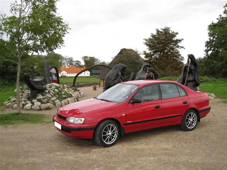 Toyota Carina E billede 6