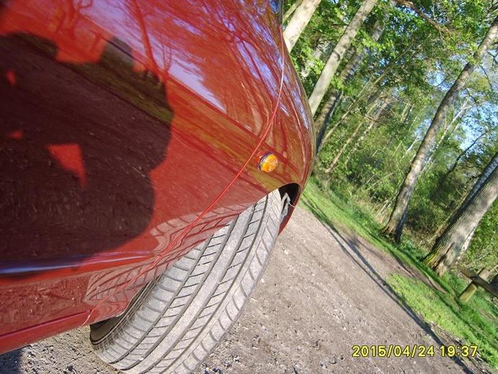 Hyundai Elantra Stc  - Forskærmen, igen kunne en polering gøre underværker... billede 4