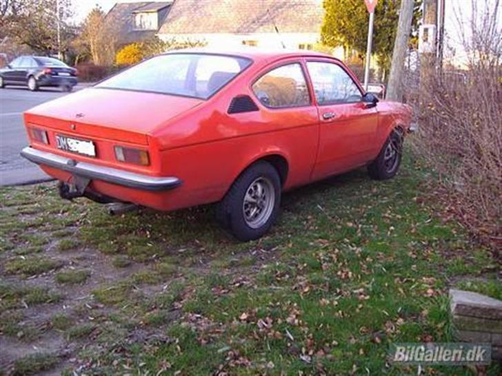 Opel kadett c coupe billede 2
