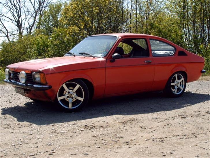 Opel kadett c coupe billede 5