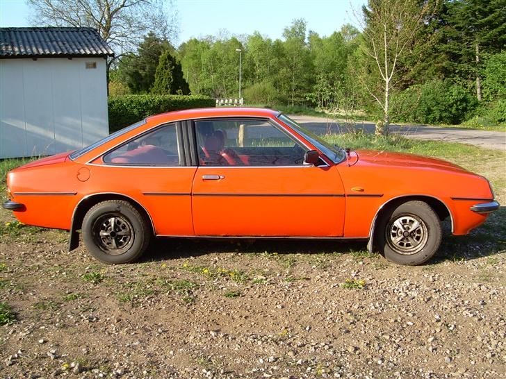 Opel Manta B (solgt) billede 4