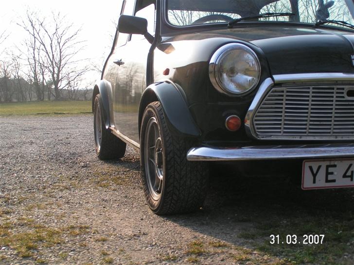 Austin-Morris Mini cooper 1275 Højrestyret - Den ser nu fin ud! :) billede 8
