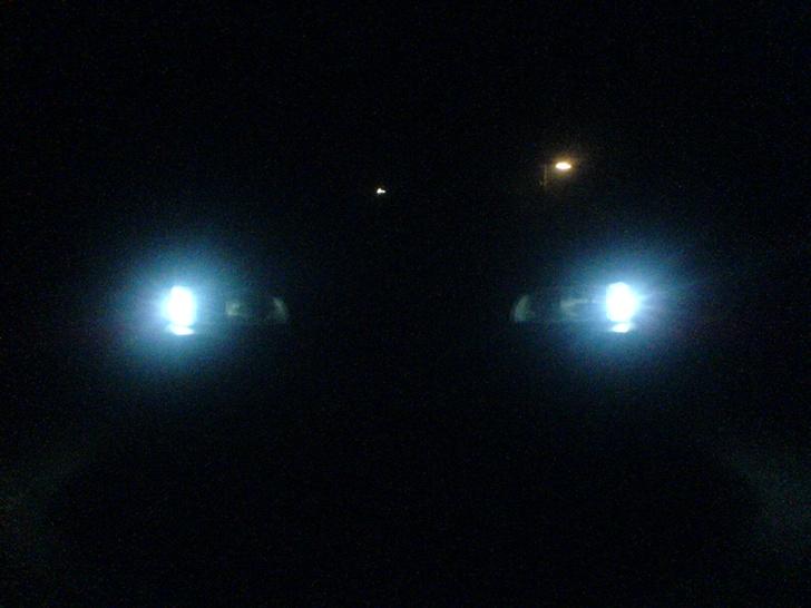 Toyota corolla E90 - uden fotolys. 2 stk. 10mm dioder i positionslygterne  billede 12