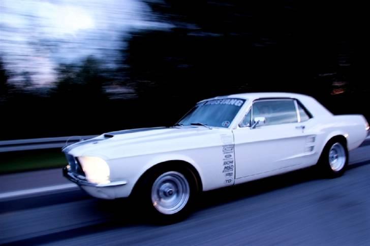 Ford Mustang "Rebel Mustang" - Sådan ser bilen ud 2007 billedet taget af: http://www.photobypia.dk billede 1