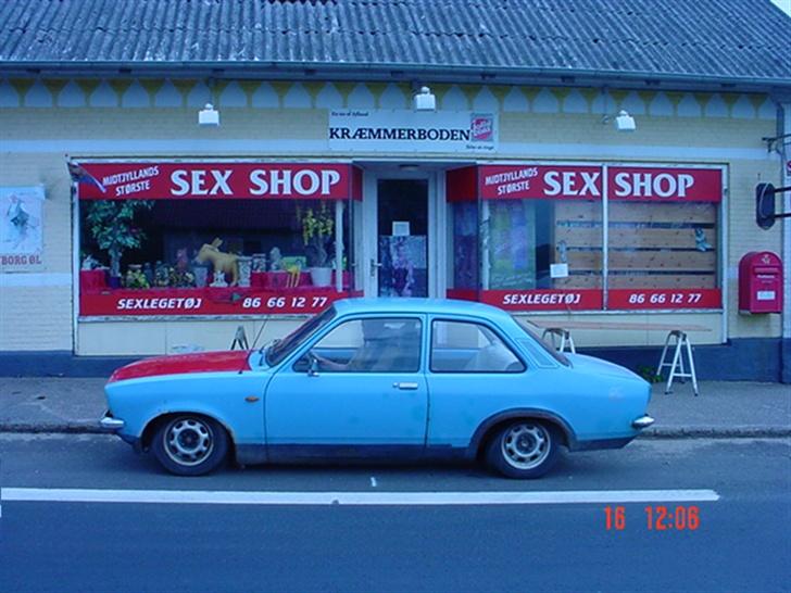 Opel Kadett C sedan (I pit) "Mette" - Lidt paintshop billede 11