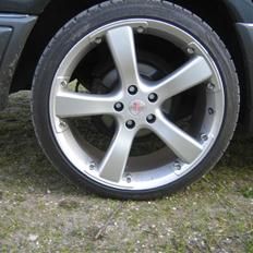 Mercedes Benz 124 Solgt