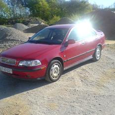 Volvo S40 T4 SOLGT...!!!