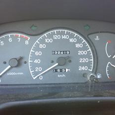 Mitsubishi Lancer 1.6 GLXi