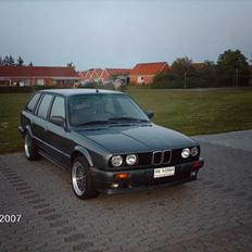 BMW 325IA Touring ( SOLGT )