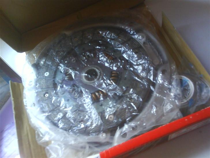 Daihatsu Charade "solgt" - Nyindkøbt "racerkobling" til den anden motor. billede 14