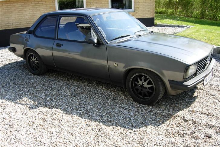 Opel ascona b 2,2 billede 10