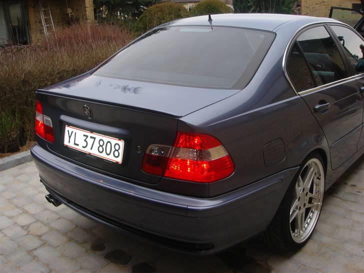 BMW E46 328I Solgt! billede 4