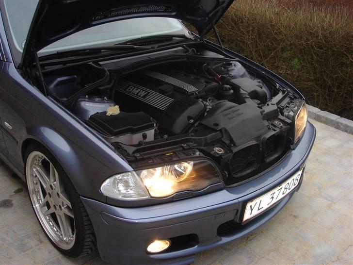 BMW E46 328I Solgt! billede 9