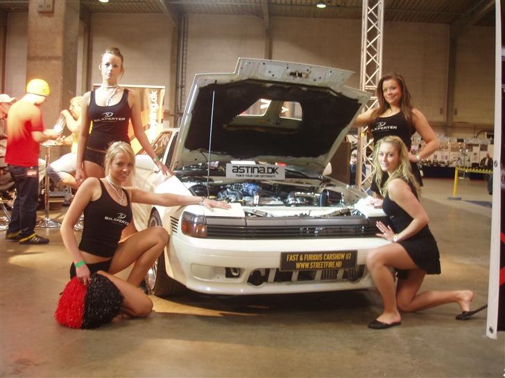 Toyota Celica 4WD TURBO !SOLGT!! - Ligesom vi fyre kan li´ det:) billede 2