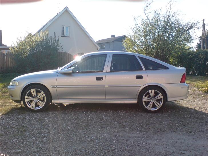 Opel Vectra B *Solgt* billede 1