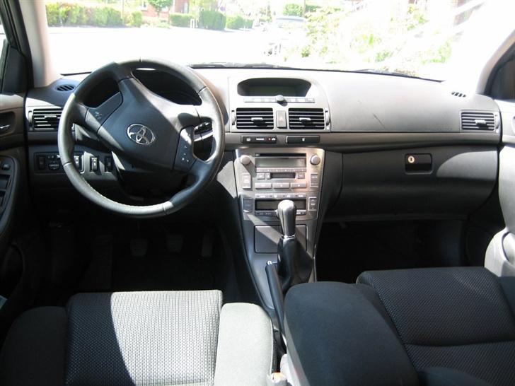 Toyota Avensis billede 11