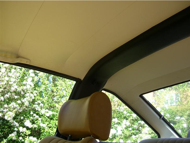 Opel Manta S Coupe Solgt! - Fræk detalje med "bøjlen" i loftet billede 14