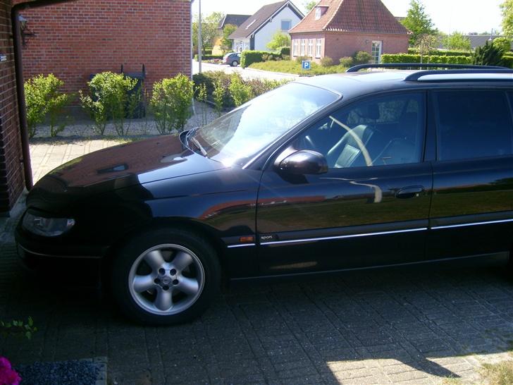 Opel Omega 3.0 V6  billede 6