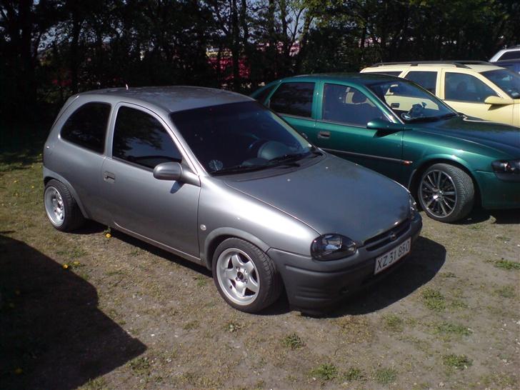 Opel Corsa B SOLGT - Til Opel træf i Grindsted billede 7